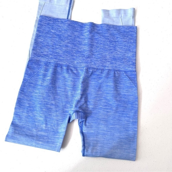 Yelete Blue Ombre Workout Leggings High Rise Size Medium - Picture 4 of 9